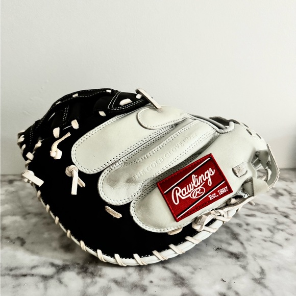 New Rawlings Gg elite Right Hand Throw Catcher Softball Glove - Picture 2 of 5